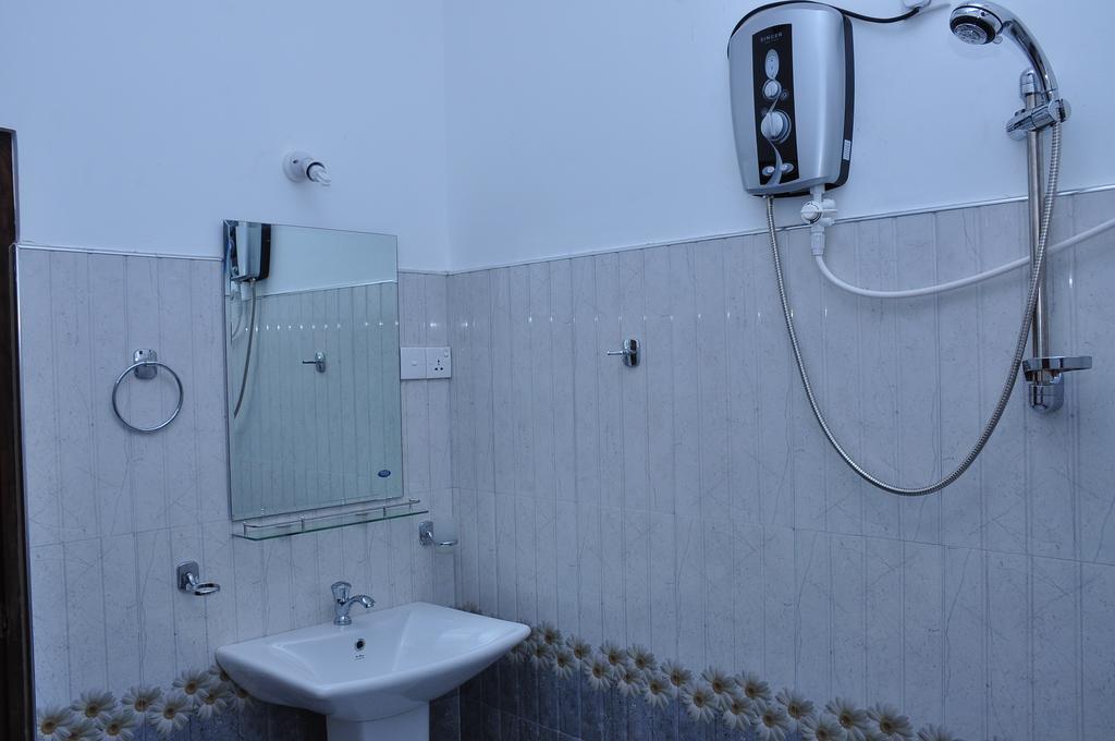 Winmi Resort Habarana Exterior photo